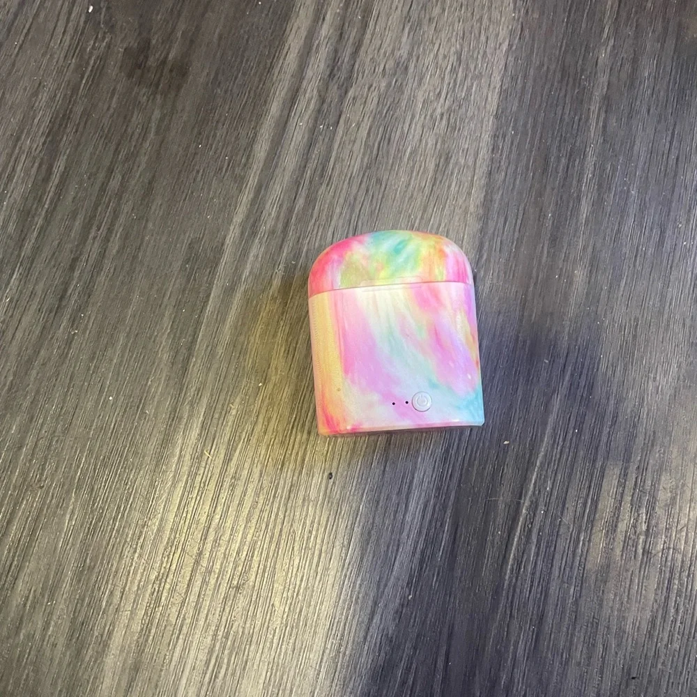 Stuff - Picture 3 of 4